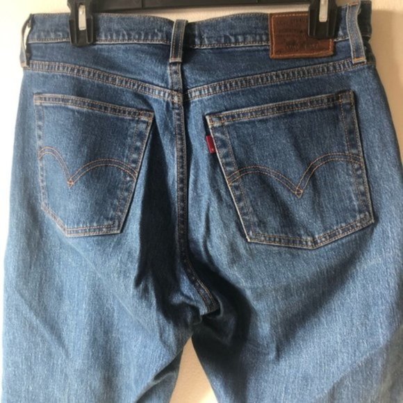 ❤️Levi’s Wedgie Straight Premium Denim Jeans Raw Hem Button Fly Size W 28 L26 - Picture 4 of 10
